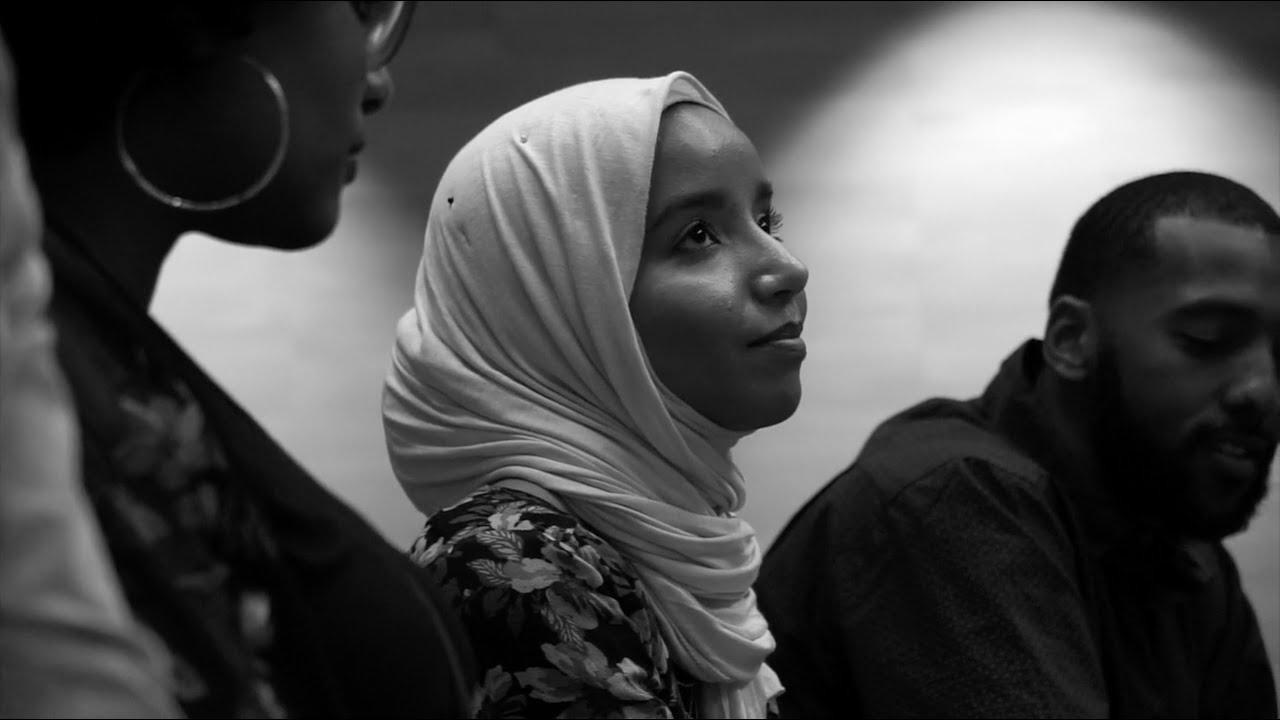 Revolution from Afar (trailer) "اعلان فيلم "ثورة من بعيد