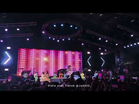 JKT48 - Andai 'Ku Bukan Idola @aierofest Full Performance