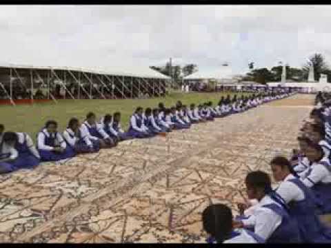 Sela dalziel-  Hiva Lakalaka