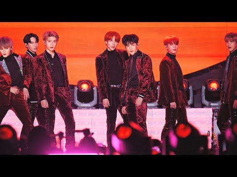 NCT 127 (엔시티 127) 'Cherry Bomb' @181014 BBQ 콘서트 수원월드컵경기장 [ 4k Fancam/직캠] By TheGsd