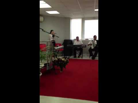 Estera fardi cintare de lauda