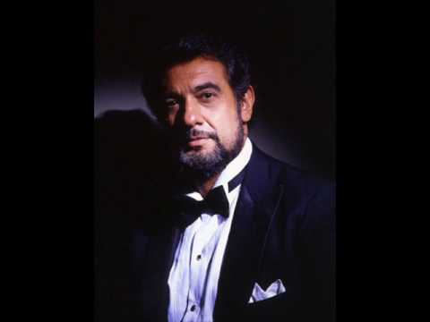 Placido Domingo sings "A te" by G. Puccini