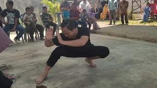 Download lagu membunga dan bepukul // kuntau kalimantan mp3 Download lagu membunga dan bepukul // kuntau kalimantan mp3