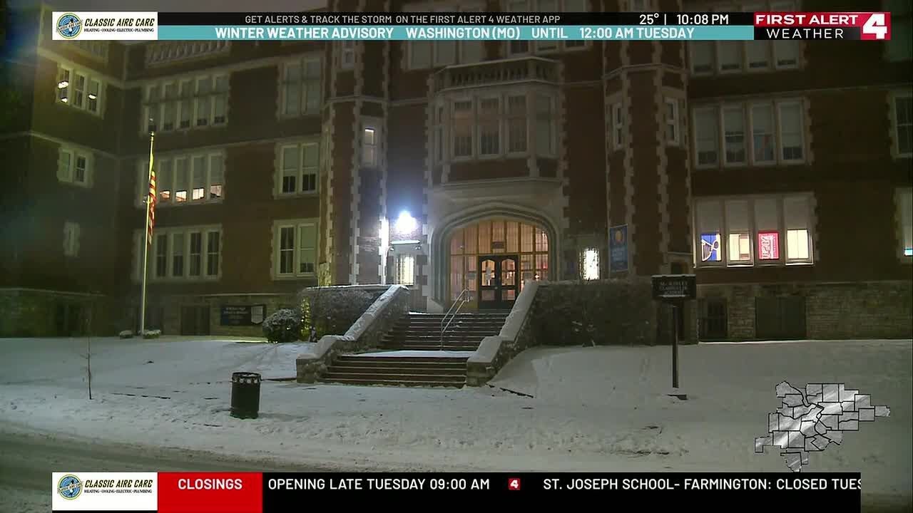 Snow creates transportation challenges for St. Louis residents, schools