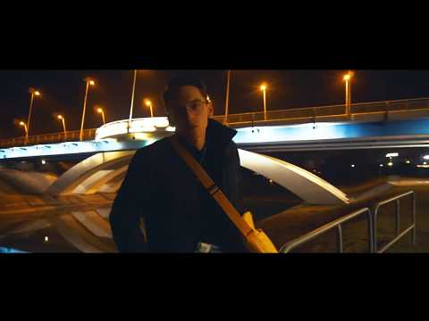 Lucas Vuitton - Nie ma lekko