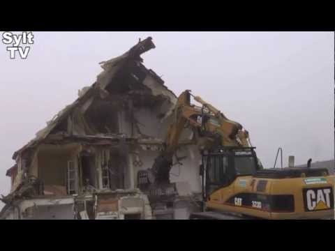 Abriss des alten "Gosch am Kliff" in Wenningstedt