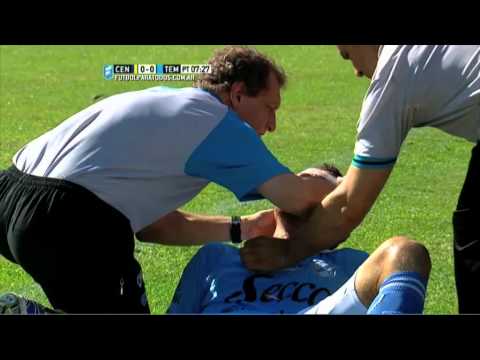 La lesión de Bojanich. Rosario Central 0 - Temperley 0. Fecha 5. Primera 2015. FPT