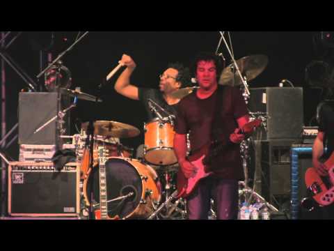 Ween Live at Central Park (full complete show in HD) - New York, NY- 9/17/2010