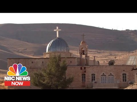 敘利亞的村莊在ISIS倒下後慶祝聖誕節｜NBC新聞網 (Village In Syria Celebrates Christmas After The Fall Of ISIS | NBC News NOW)