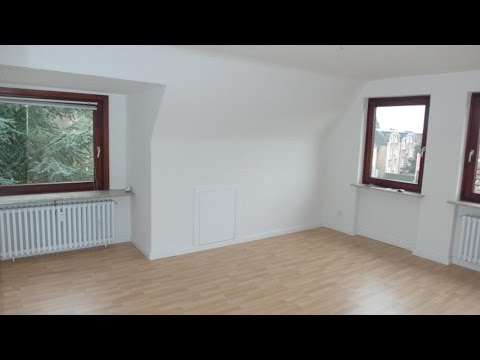 Ahrensburg sanierte 1 Zimmer Wohnung im Dachgeschoss