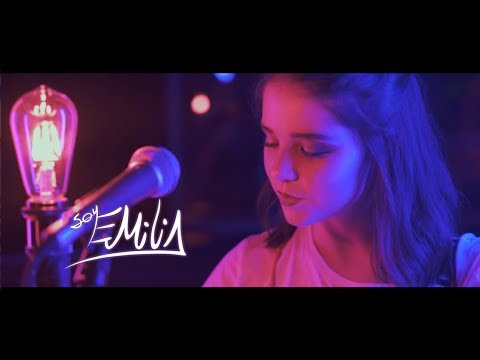 Soy Emilia - Fugaz LIVE