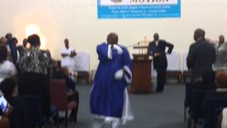 Living Sacrafice Dance Ministry Worth praise dance by Anthony Brown and Group Therapy