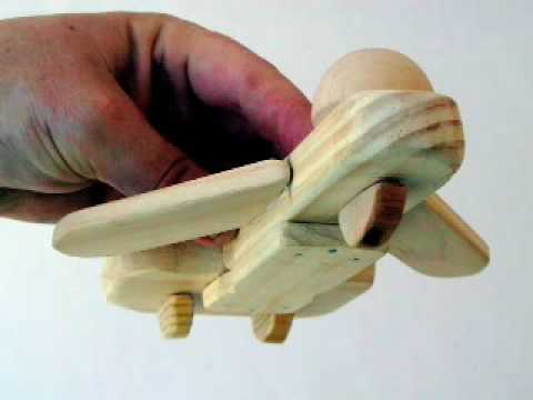 Beavers & Bookshelves: Built on the Woodworking Bus