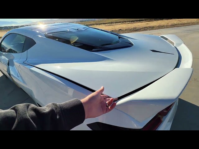 2021 CHEVROLET CORVETTE COUPE V8, 6.2 LITER STINGRAY COUPE 2D