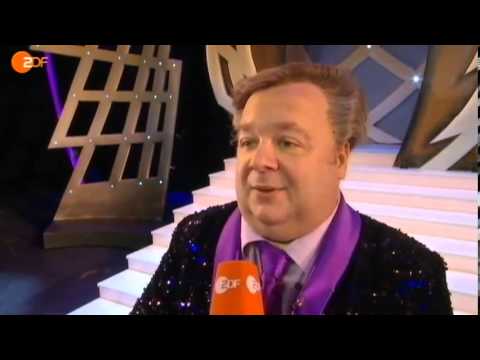 Nachruf Dirk Bach - Und wer tot ist, wird ein Stern