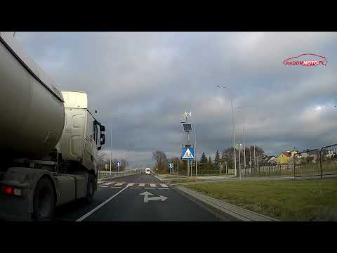 1 500 zł mandatu za wyprzedzanie przed przejściem dla pieszych. Kierowcy często robią ten błąd.