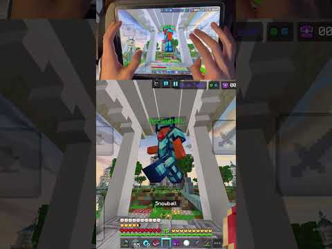 Minecraft MOBILE PvP (Combos & Clutches)