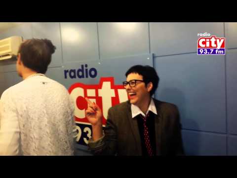 MUŽI VERSUS ŽENY 2014 / Iva Lecká a Vojta Efler plní svoji sázku