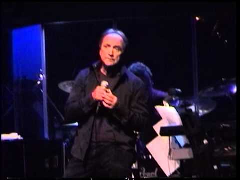 Claude Dubois chante l'Infidèle (1974) au Festiblues le 11 août 2012