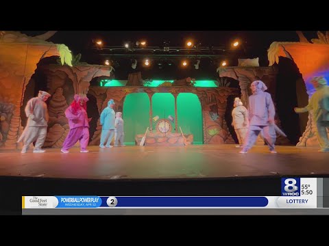 Naked Mole Rat Gets Dressed show at JCC Hart Theatre Spotlight at News 8 WROC
