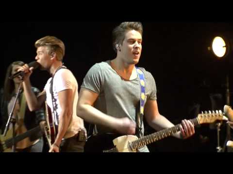 DANIEL LEVI "BURNING LIGHTS" (EESTI LAUL 2015 FINAAL)