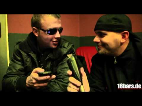 Kollegah & Favorite answer Facebook & Twitter questions (16bars.de)