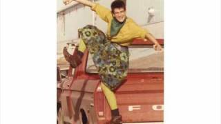 k.d.lang & The Reclines - I Fall To Pieces ( live audio 1985 )