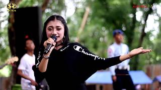 Download lagu TIKET SUARGO Dwi Rahma SERA Live TAMAN RIA MAOSPATI 01Januari 2020 mp3