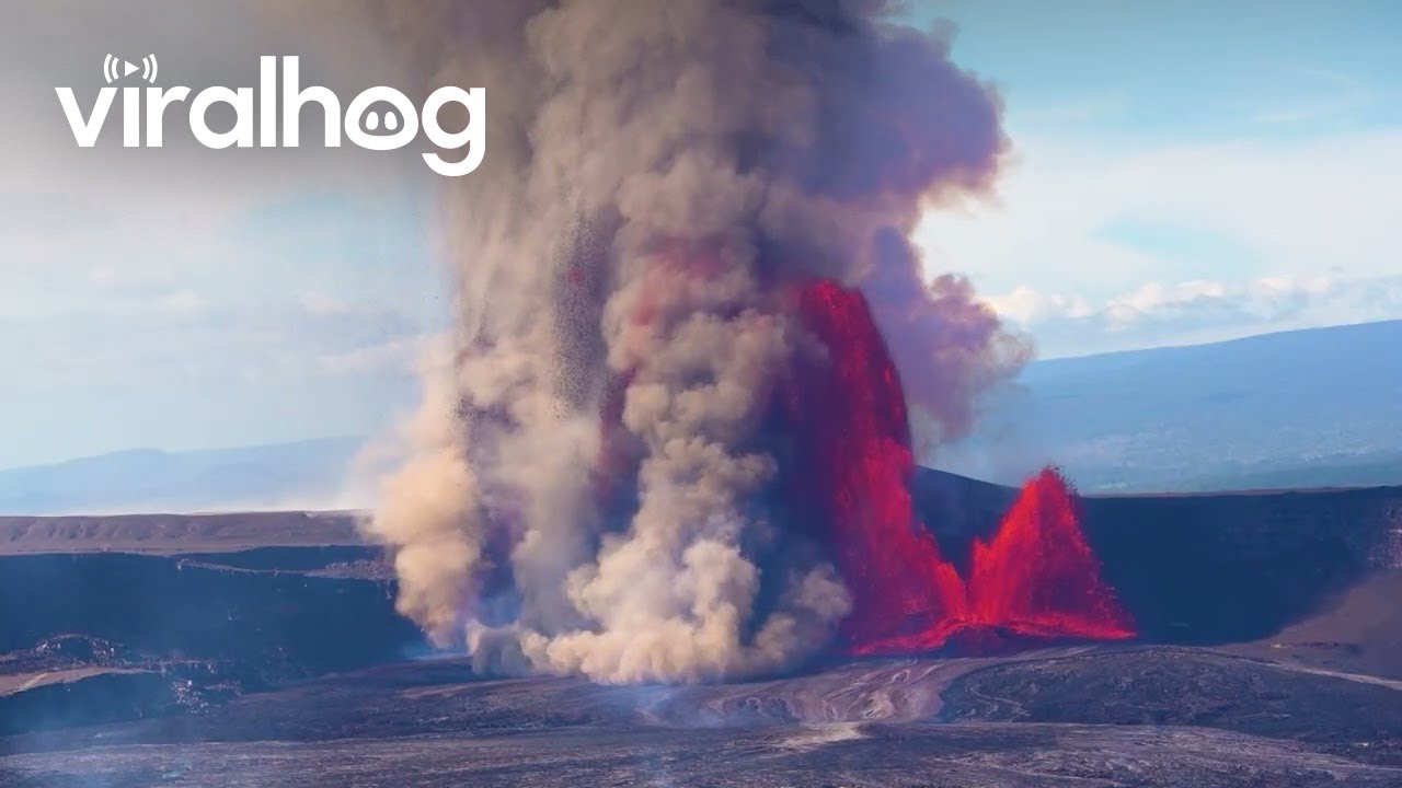 Stunning Footage of Kilauea Eruption || ViralHog