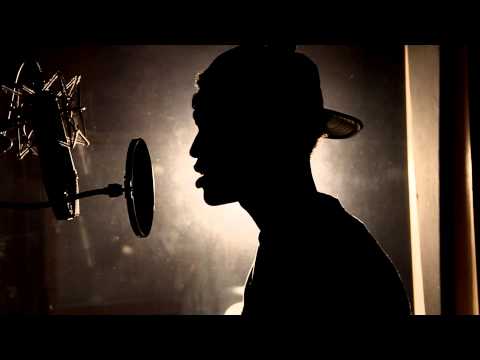 B. Smyth Releases His Version of Ne-Yo's "Miss Right"