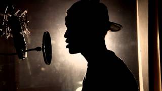 B. Smyth Releases His Version of Ne-Yo's "Miss Right"