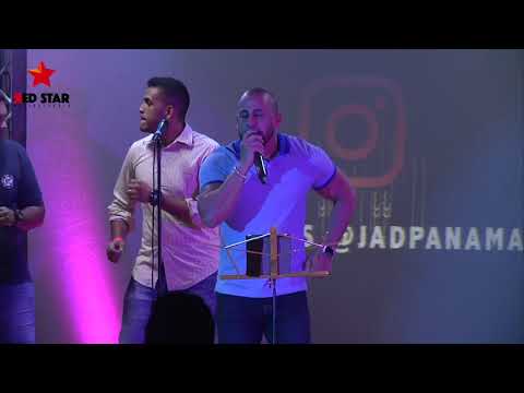 Abraham Velázquez.  Me amas como soy