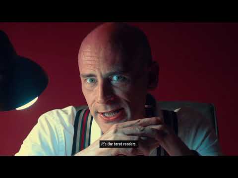 The ShapeShifting Detective Review