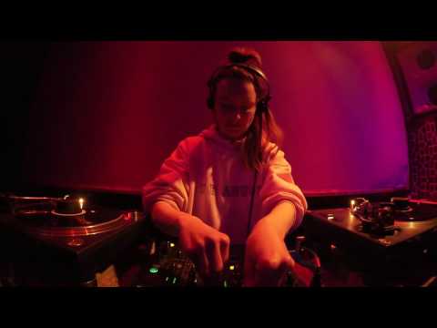 Panda Lassow @ Hefty!, WORM, Rotterdam (15-05-2016)