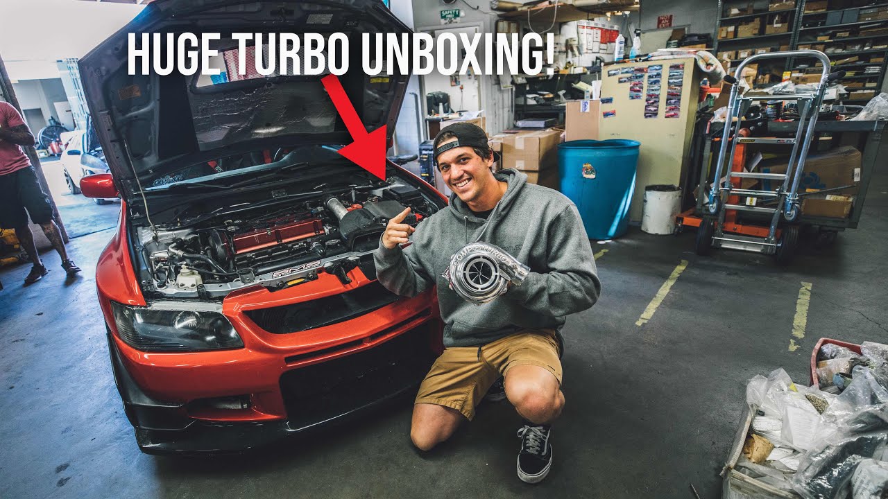 EVO 8 BIG TURBO UNBOXING - STARTING THE TURBO BUILD