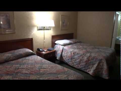 Full Hotel Tour: Days Inn civic center  Roanoke Virginia