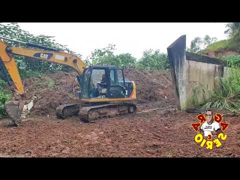 COMEÇOU A OBRA DA QUADRA DO RAÍZES NO CAMPÃO NO GOVERNO AYRES.