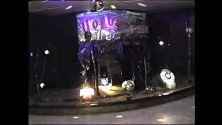 ВИА "Червона рута" 1996 г. Валерий Ляхов "Slip, Slip, Slippin' in" (cover "Stray cats")