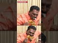 கோழி காலா இது அப்படி தெரியலையே