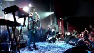 Yeah Yeah Yeahs - Art Star / Date with the night - live Stockholm 2009