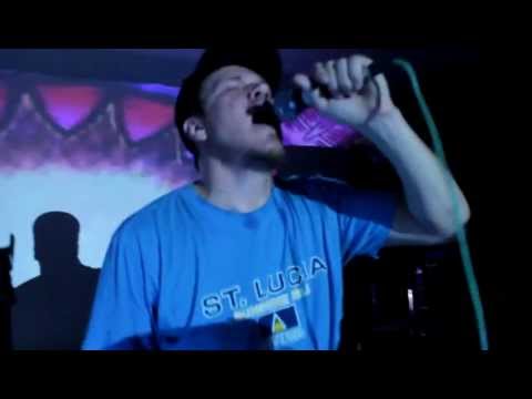 iLLBiLLY HiTEC ft. Longfingah Live at TLR Cafe, New Delhi, India