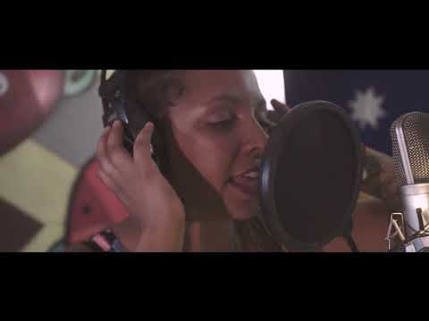 SESIONES DE ESTACIÓN.  KIRMOTTA BLACK -  VIDA