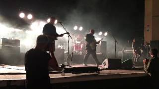 Pixies - Intro-Bone Machine -Live in London 06/12/16