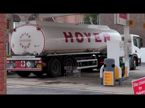 Top News  - Kriza e karburantit në Britani / Johnson angazhon ushtrinë për furnizimet