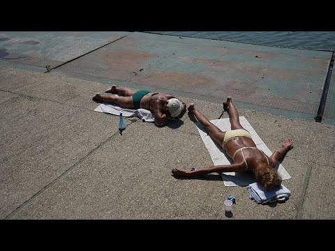 Video Thumbnail: Extreme heat grips southern Europe with red alerts issued