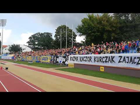 Radość kibiców Elany Toruń po pierwszej bramce (Elana Toruń - Zawisza Bydgoszcz)