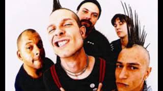 Music video thumbnail preview for Porcos Cegos - Idéias perdidas by Blind Pigs