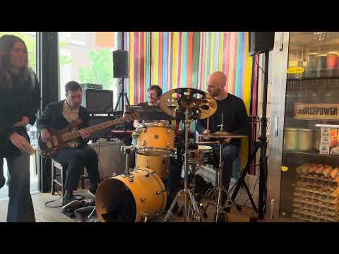 Sumaton - Live in Brooklyn