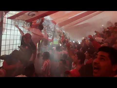 "San Martín de Tucuman vs San Lorenzo 0a0" Barra: La Banda del Camion • Club: San Martín de Tucumán