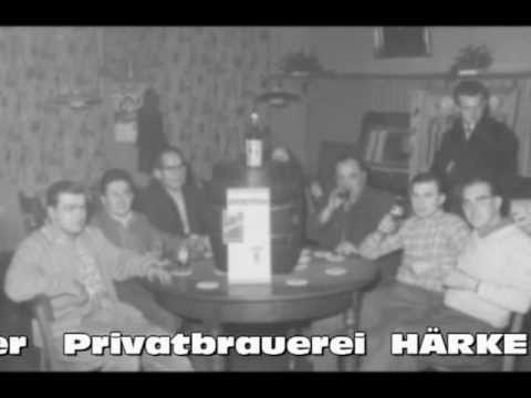 Bierfass rollen von der Privatbrauerei Härke nach Gross Lafferde.